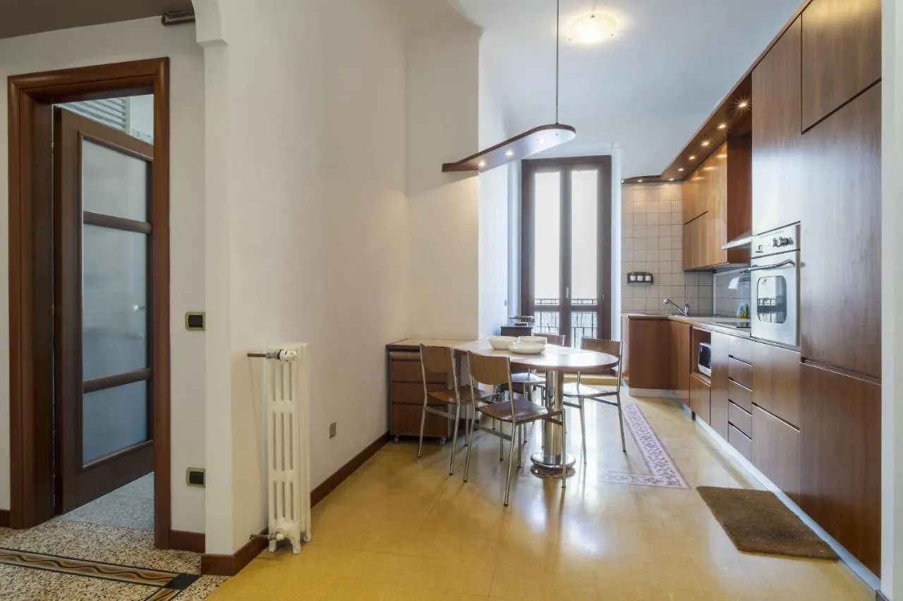 Easylife - Lussuosa Dimora In Porta Romana Milan Apartment