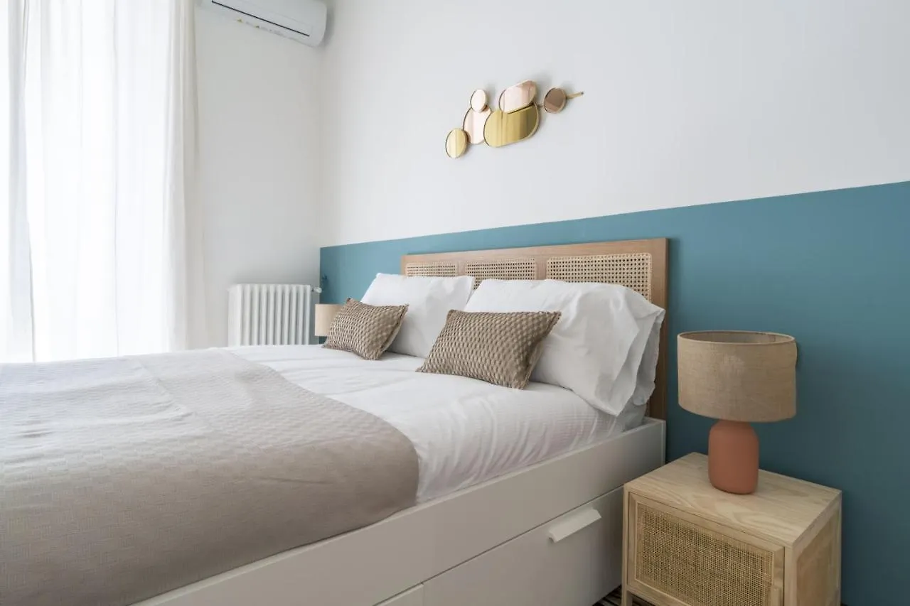 Easylife - Lussuosa Dimora In Porta Romana Milan 0*,  Italy